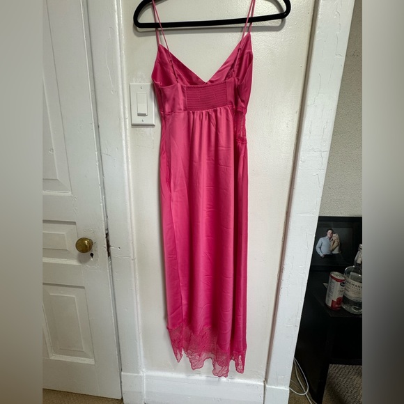 Hot pink Satin Midi dress with lace - Picture 2 of 4